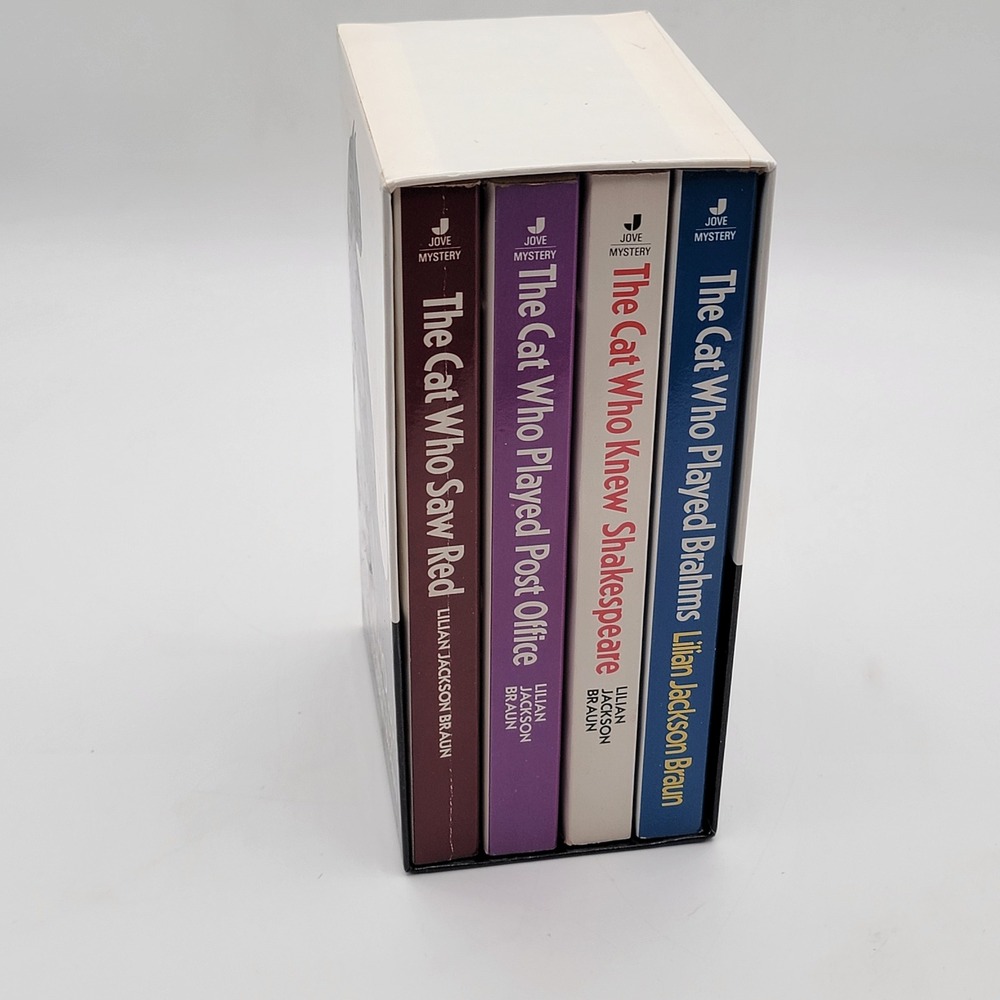 Lilian Jackson Braun The Cat Who Four Mysteries Paperback Box Set Jove Excellent